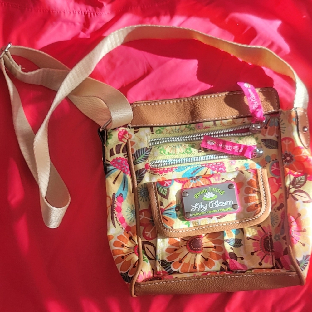 Lilly Bloom crossbody bag